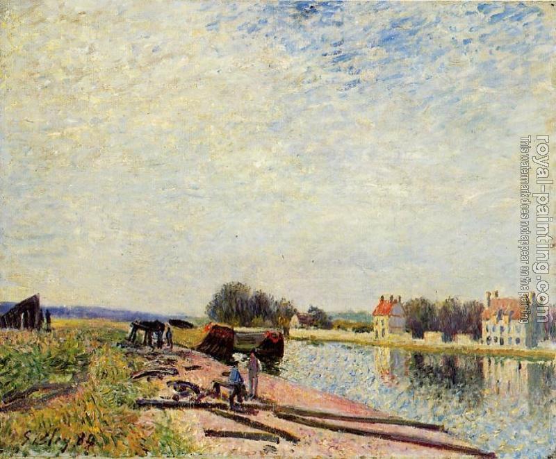 Alfred Sisley : Barges on the Loing at Saint-Mammes